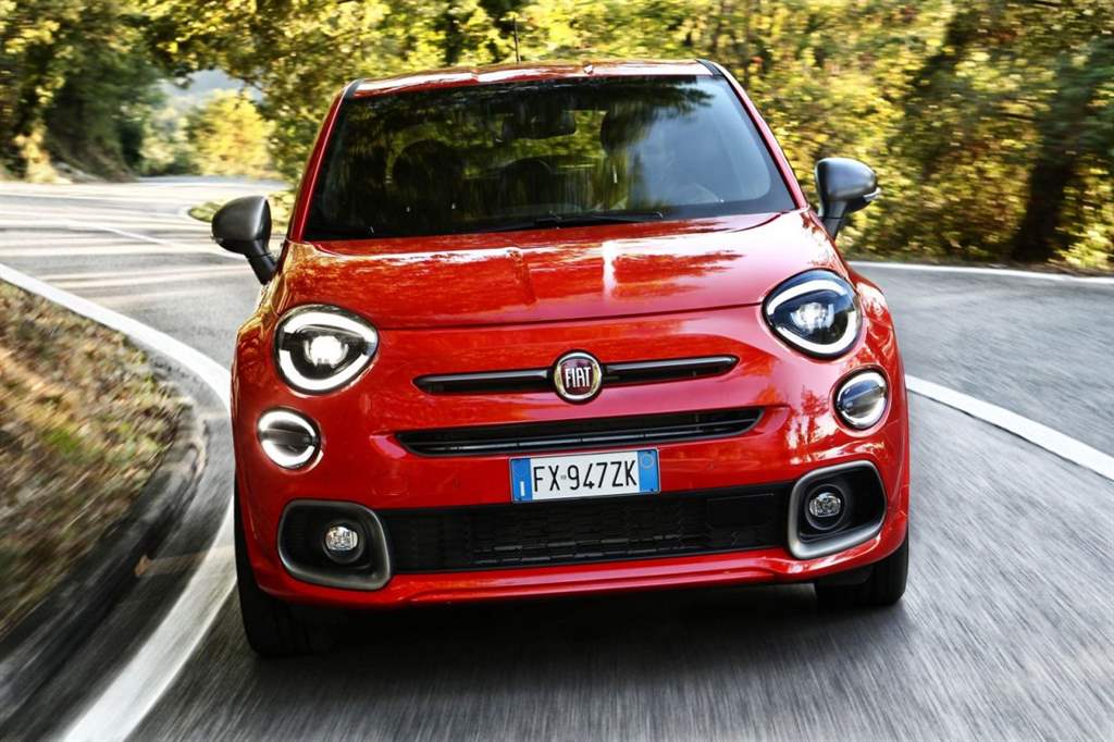 Fiat_500XSport_04