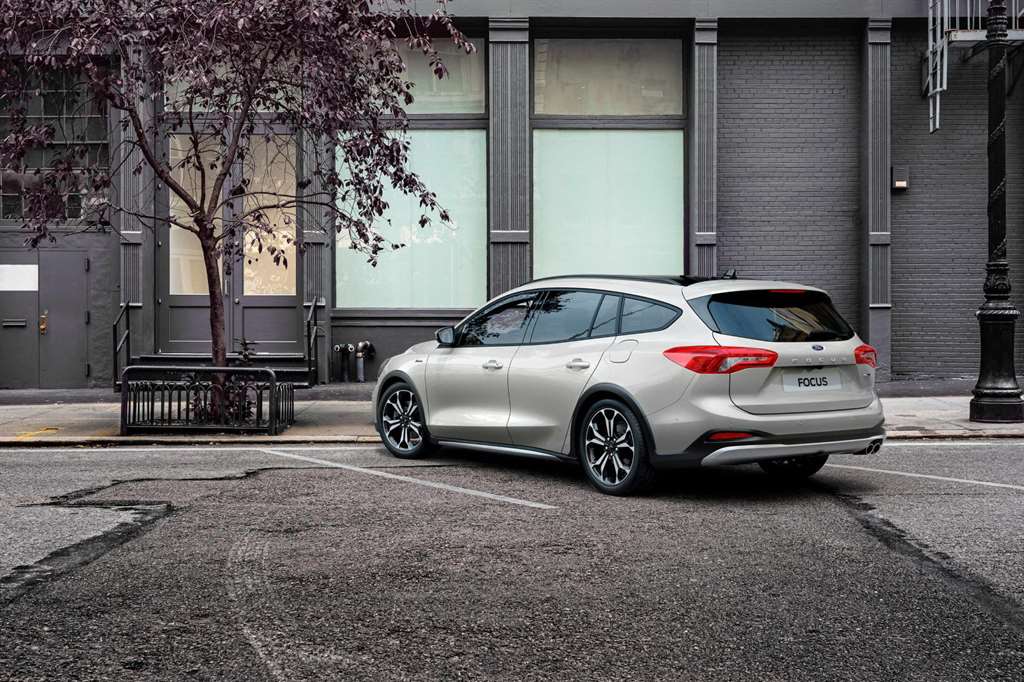 Ford_Focus_05