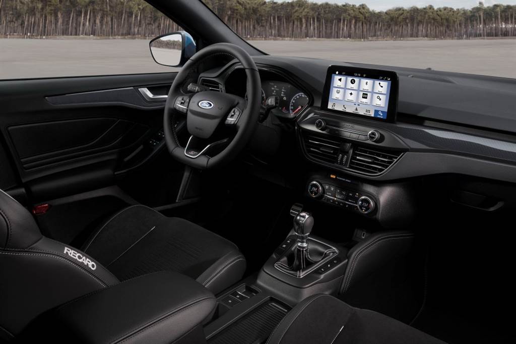 Ford Focus ST_ 06