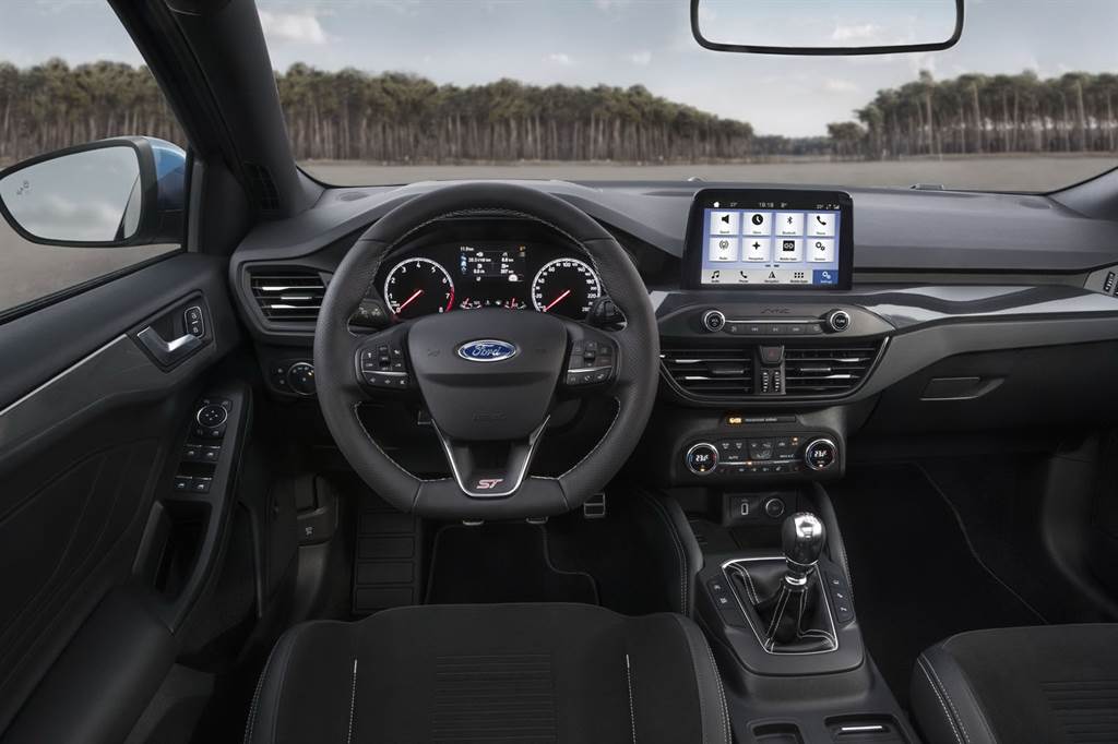 Ford Focus ST_ 11