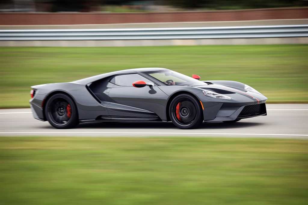 Ford GT Carbon Series 03