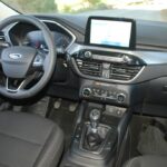 Ford Kuga_05