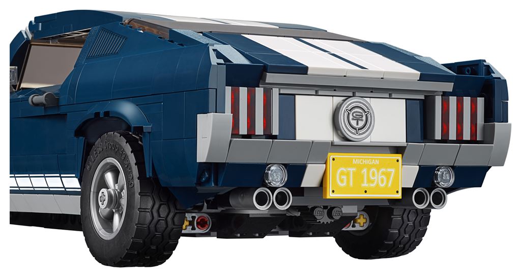 Ford_Mustang_Lego_ 03