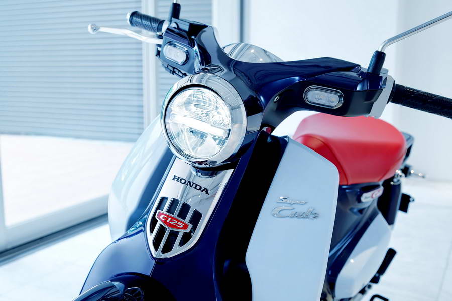 HONDA SUPERCUB C125 12
