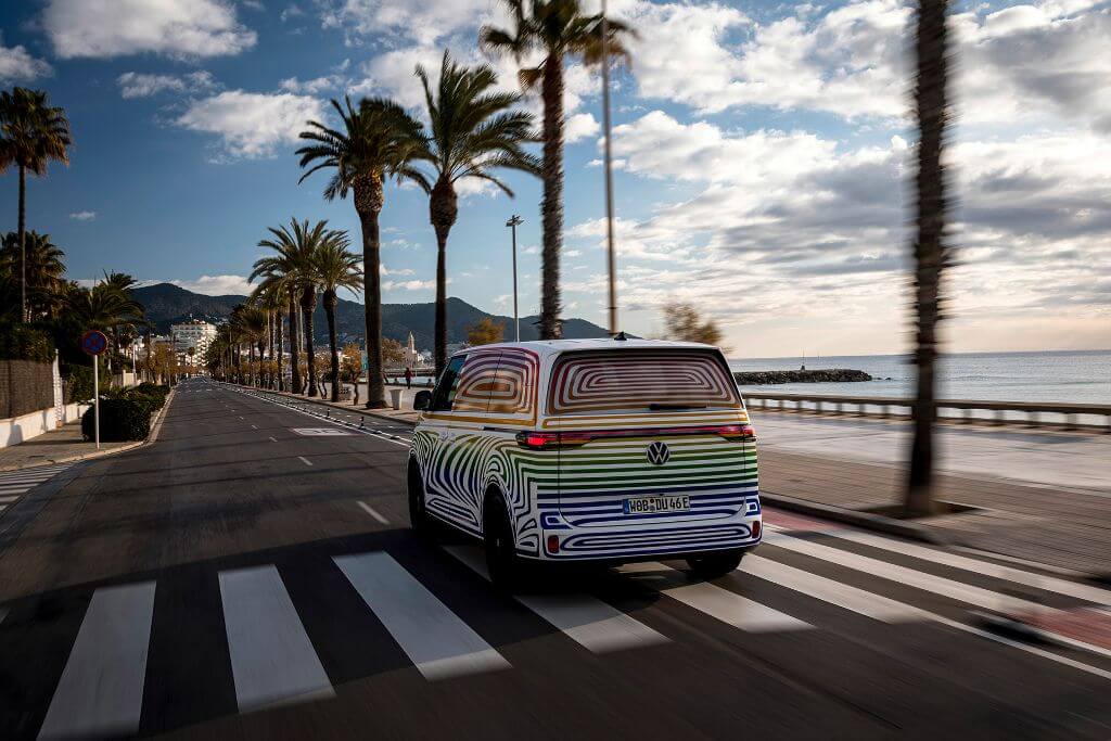 ID. Buzz_COVERED DRIVE BARCELONA___5