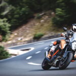 KTM 1200 SUPER DUKE GT 14