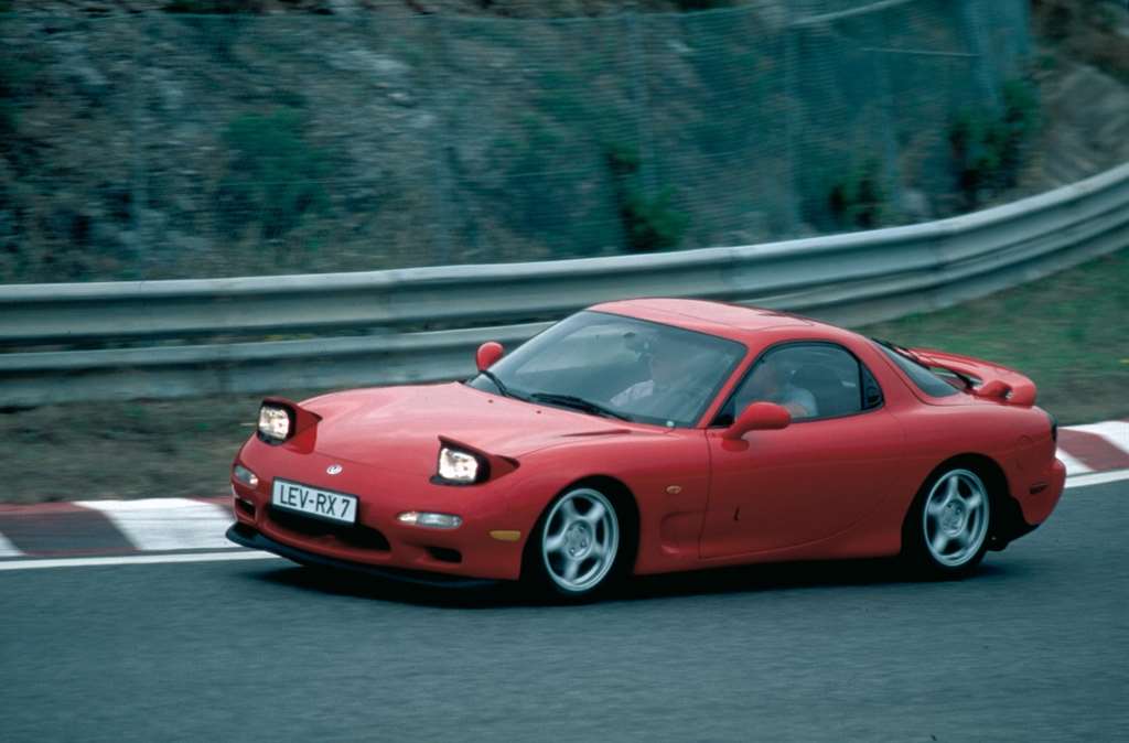 Mazda RX7_09