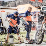 Mechnics Matthias Walkner KTM 450 RALLY Bivouac Dakar 2017 22 26