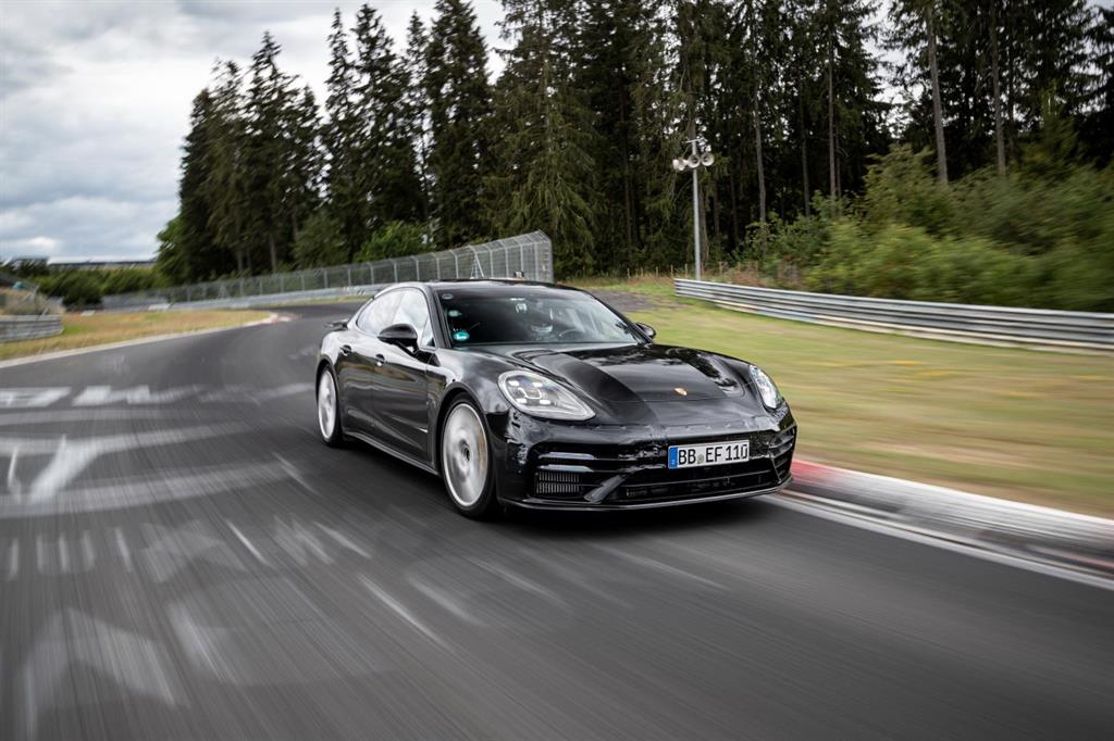 Michelin Porsche Panamera_01