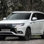 Mitsubishi Outlander PHEV_ 01