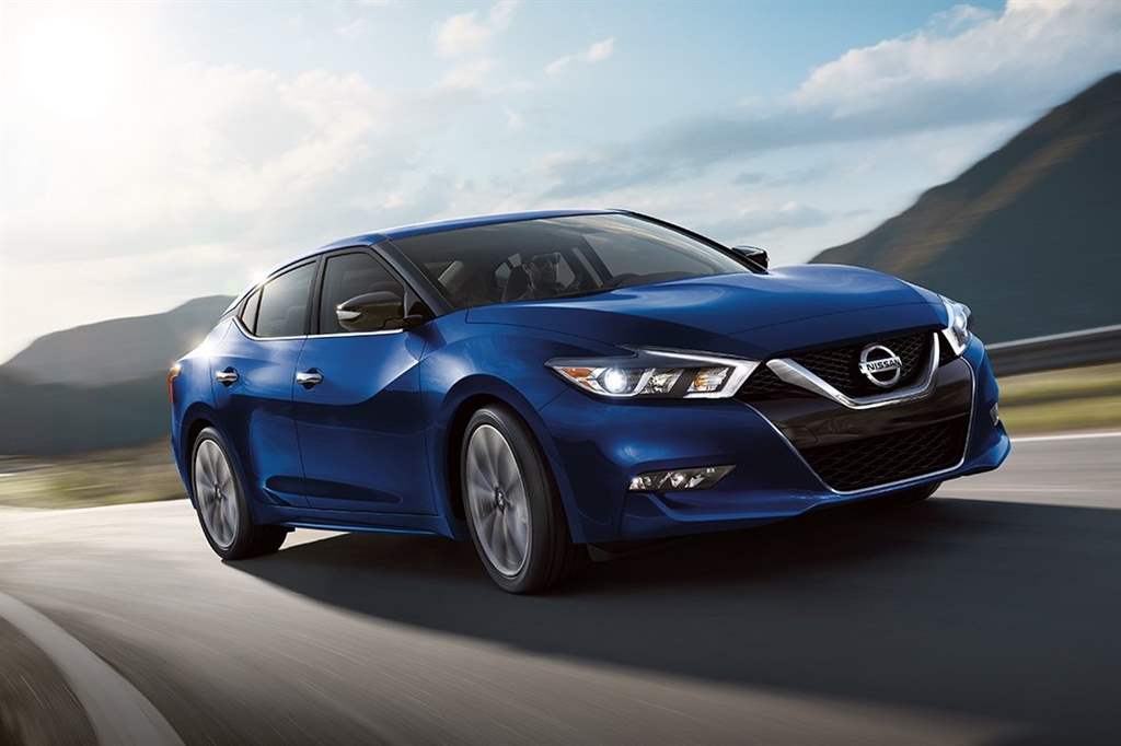 Nissan-MAXIMA_03