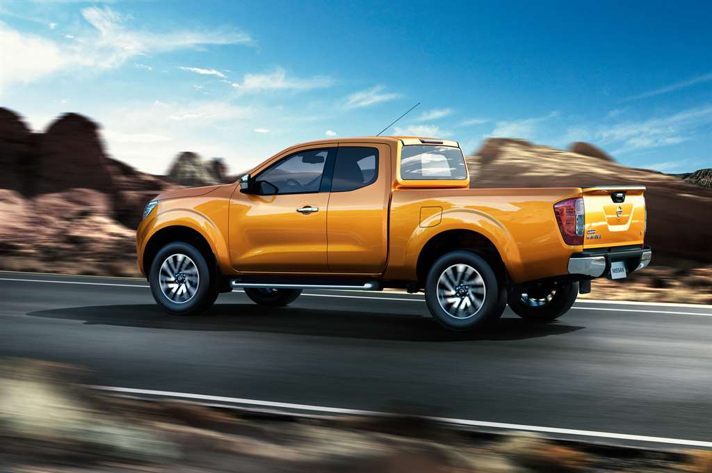 Nissan-Navara_ 05