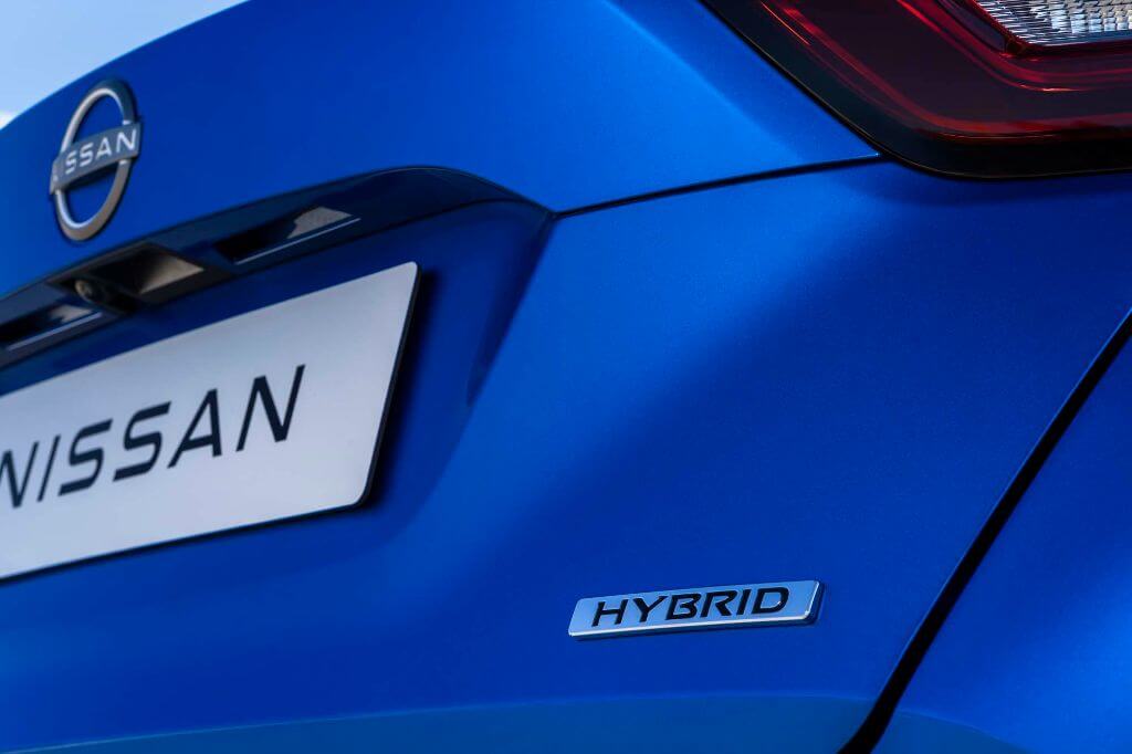Nissan_Juke_Hybrid_Blue_detail 05.JPG