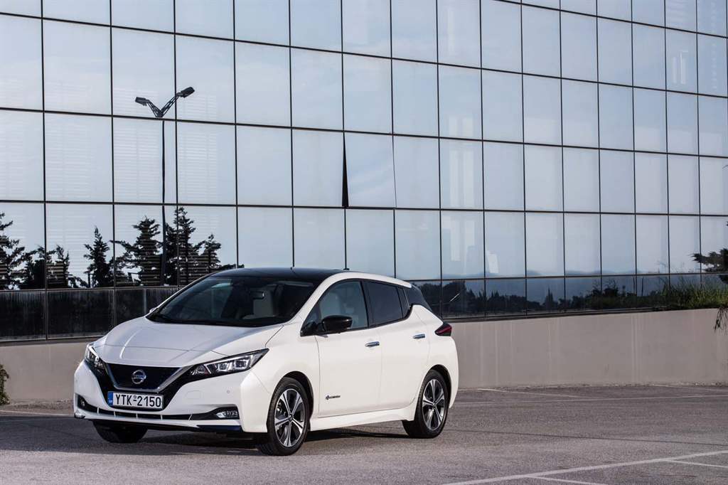 Nissan Leaf_04