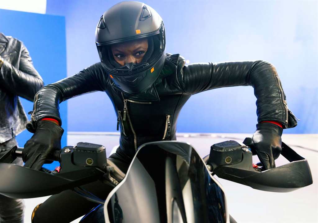 Nissan THRILL DRIVER BTS STILLS-13