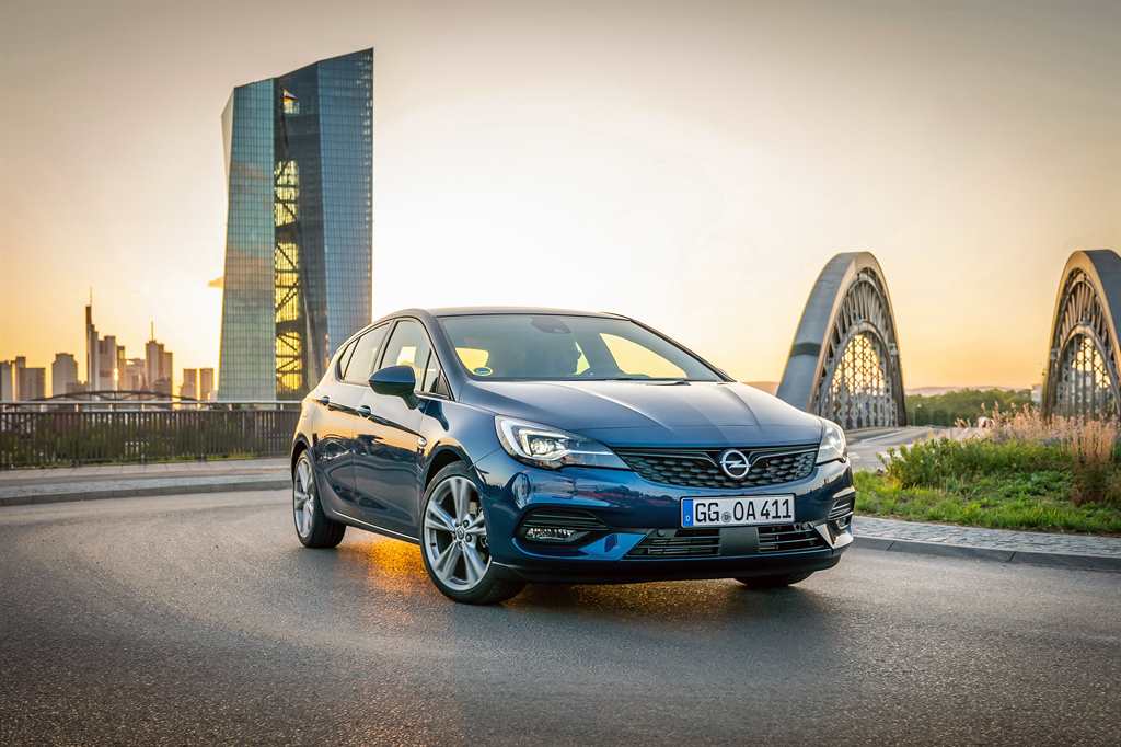 Opel-Astra-K-2019-508382