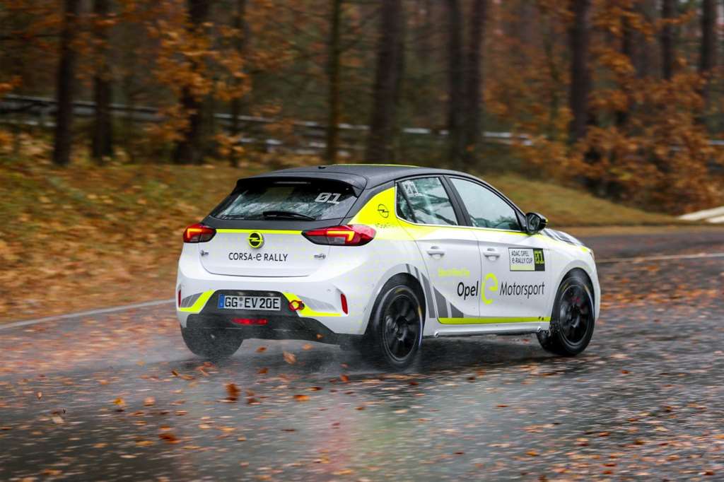 Opel-Corsa-e-Rally_03