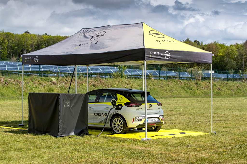 Opel-Corsa-e-Rally_04