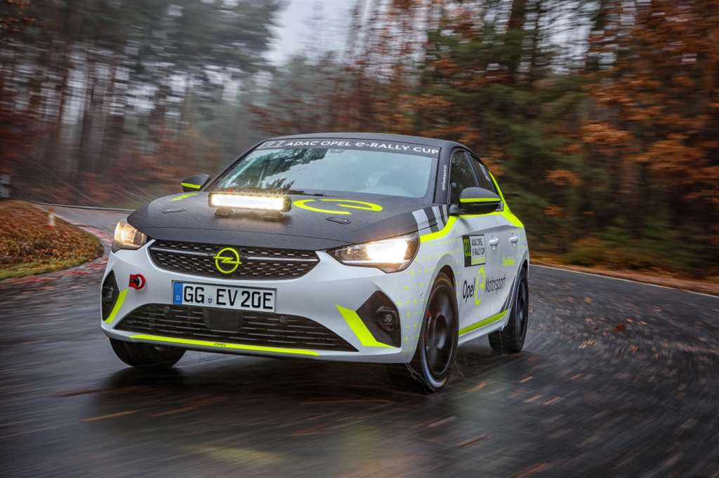 Opel-Corsa-e-Rally_05