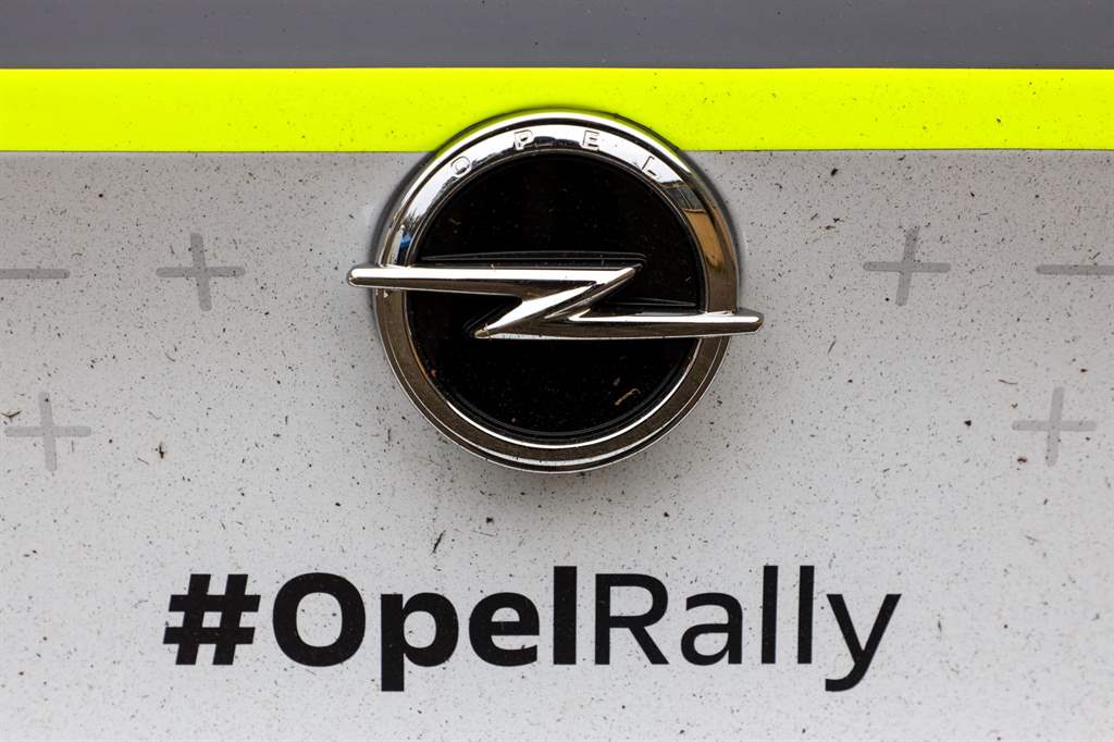 Opel-Corsa-e-Rally_08