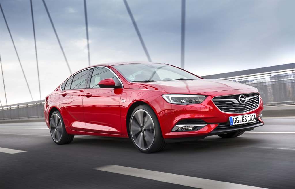 Opel-Insignia-GS-4x4_ 06