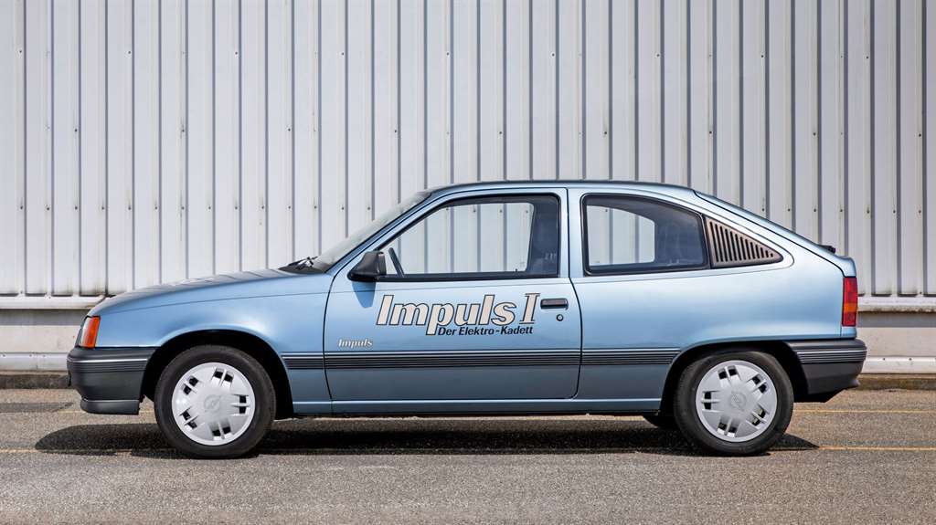 Opel-Kadett-Impuls_03