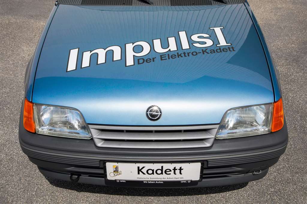 Opel-Kadett-Impuls_04