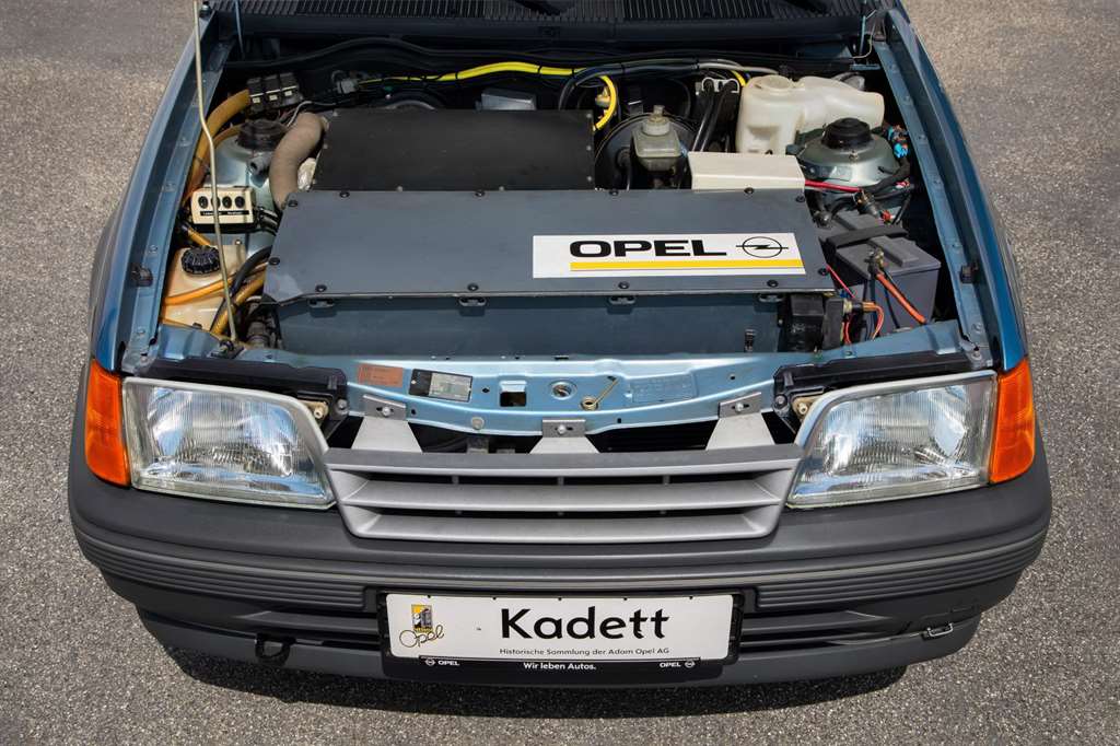 Opel-Kadett-Impuls_05