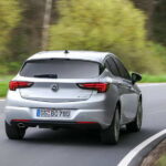 Opel Astra 1,6 BiTurbo 13