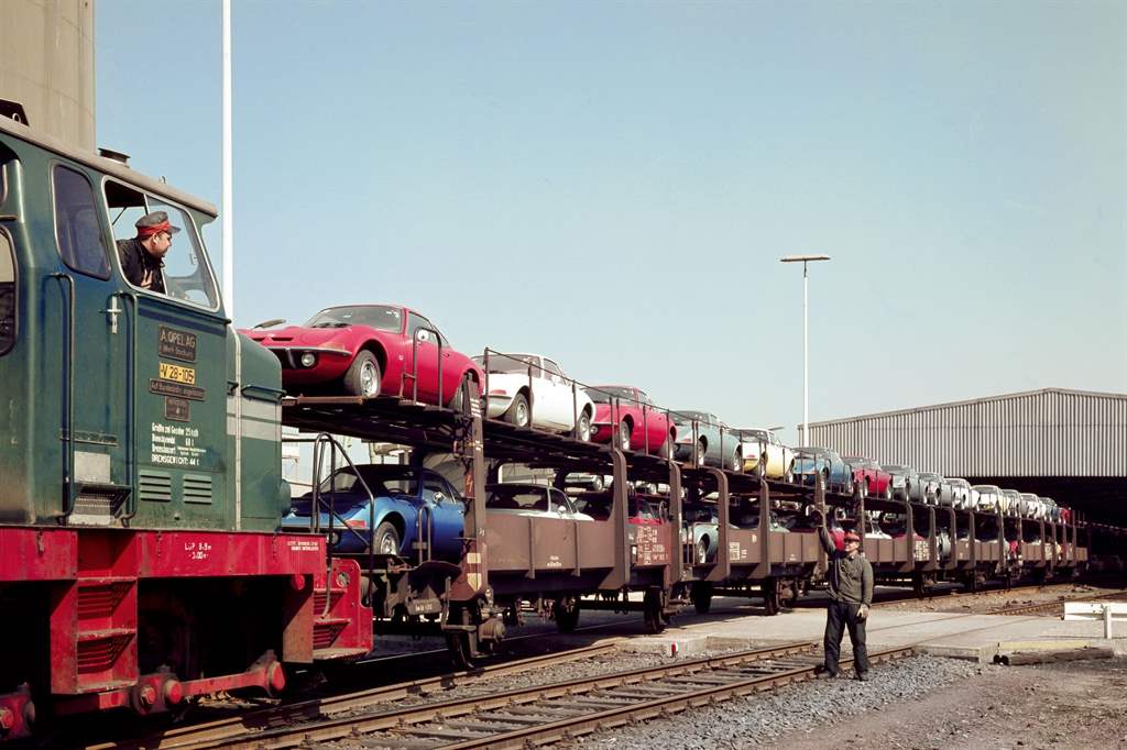 Opel_train_09