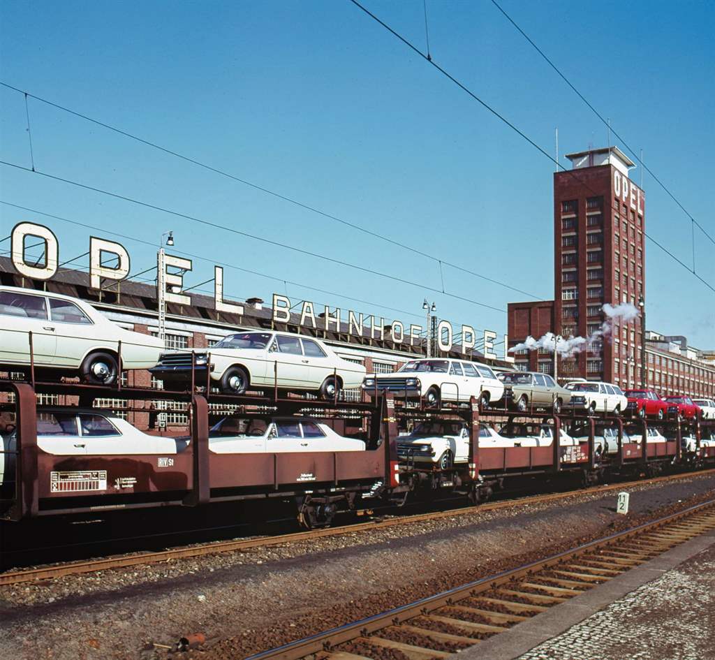Opel_train_10