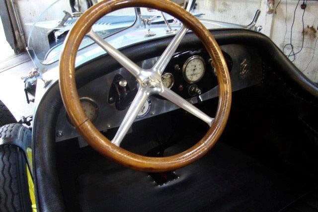 Peugeot-steering_04