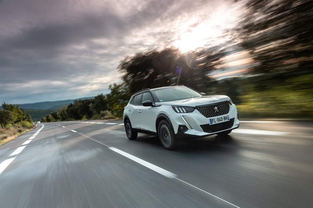 Peugeot 2008_07