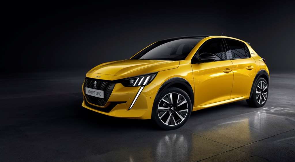 Peugeot 208_ 03