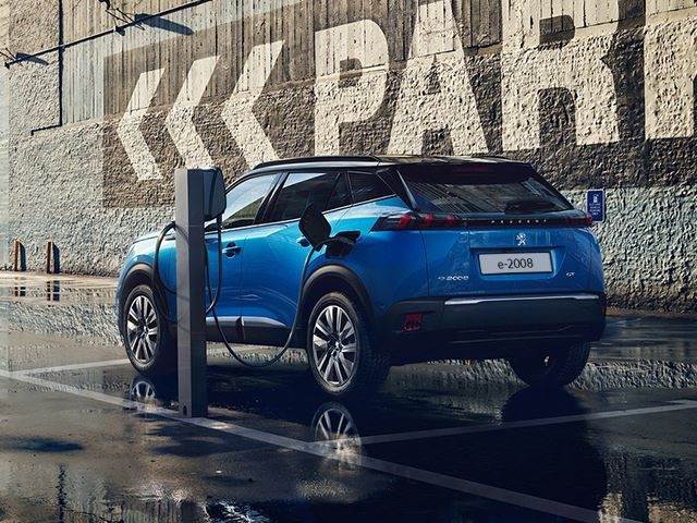 Peugeot e-2008_03