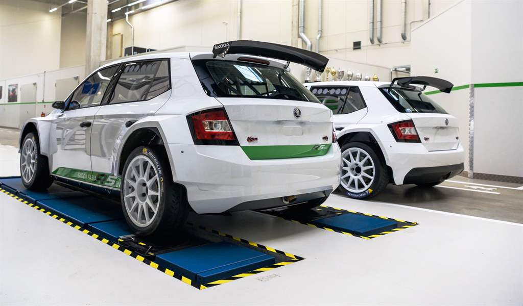 SKODA FABIA R5_04