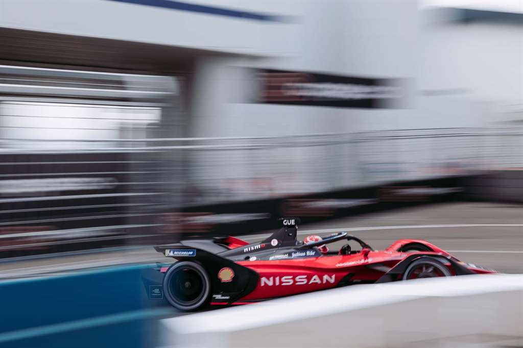 Spacesuit-Media-Shiv-Gohil-317475