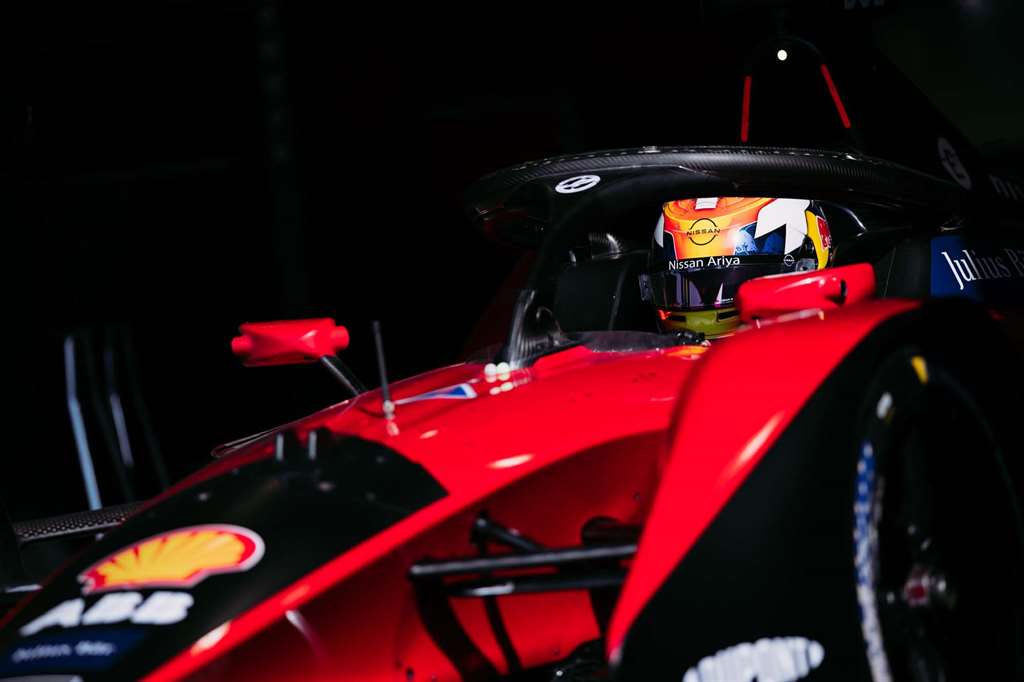 Spacesuit-Media-Shiv-Gohil-317997