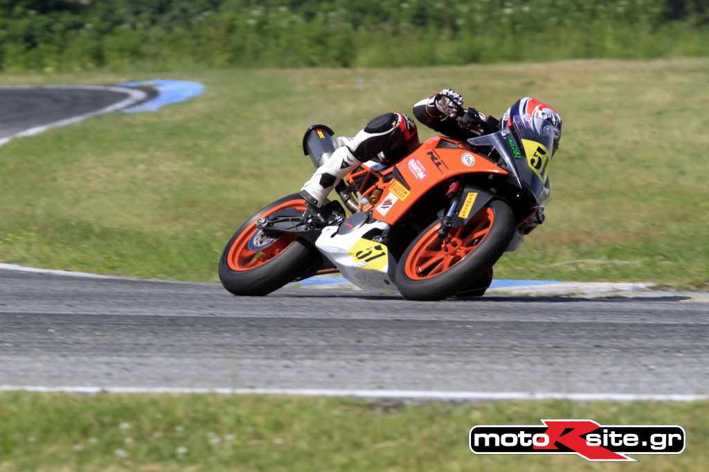 TAPA080619ΝΕΟΝ055