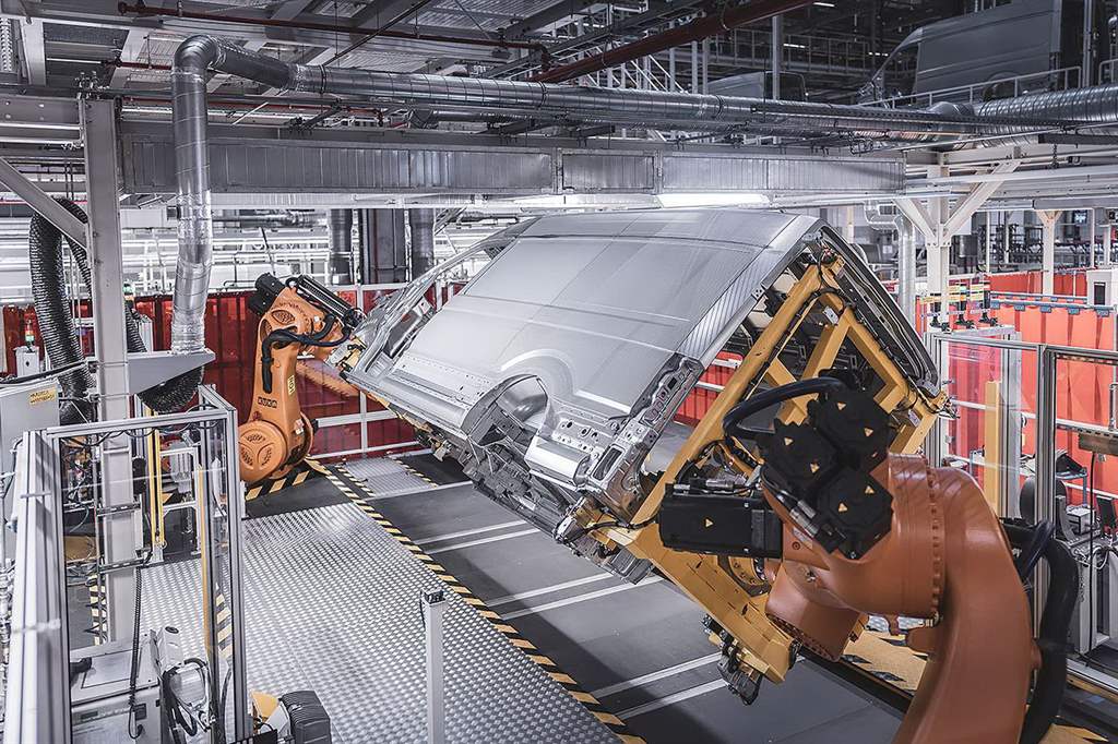 Volkswagen e-Crafter_07