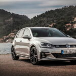 VOLKSWAGEN GOLF GTD 04 2-3