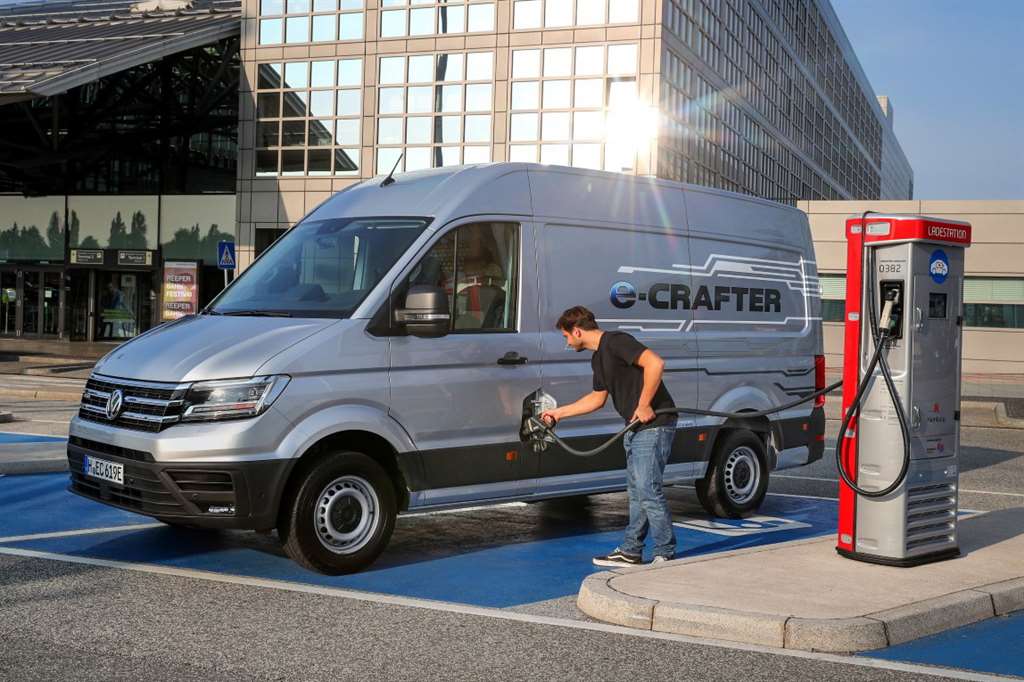 VW E-CRAFTER_04