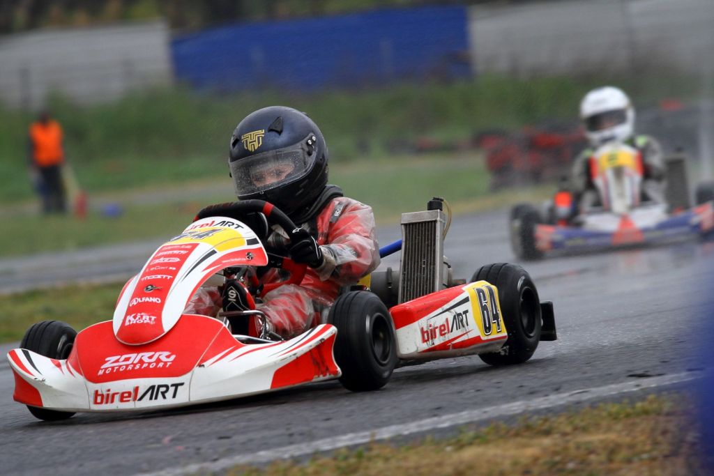 X30 MINI B, Έκτορας Τσέντας