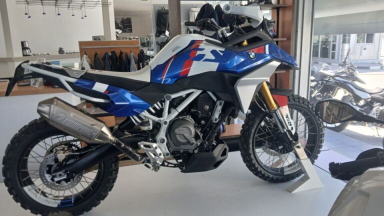 Παρουσίαση του BMW F450 GS Concept Bike στην BMW Motorrad Βελμάρ